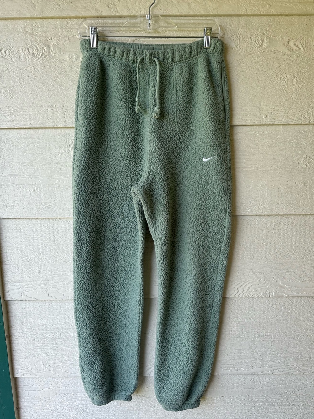 Sage green nike therma-fit joggers